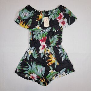 NWT Uluwatu Collection Women's Carolina Romper‎ Sz M Medium Floral